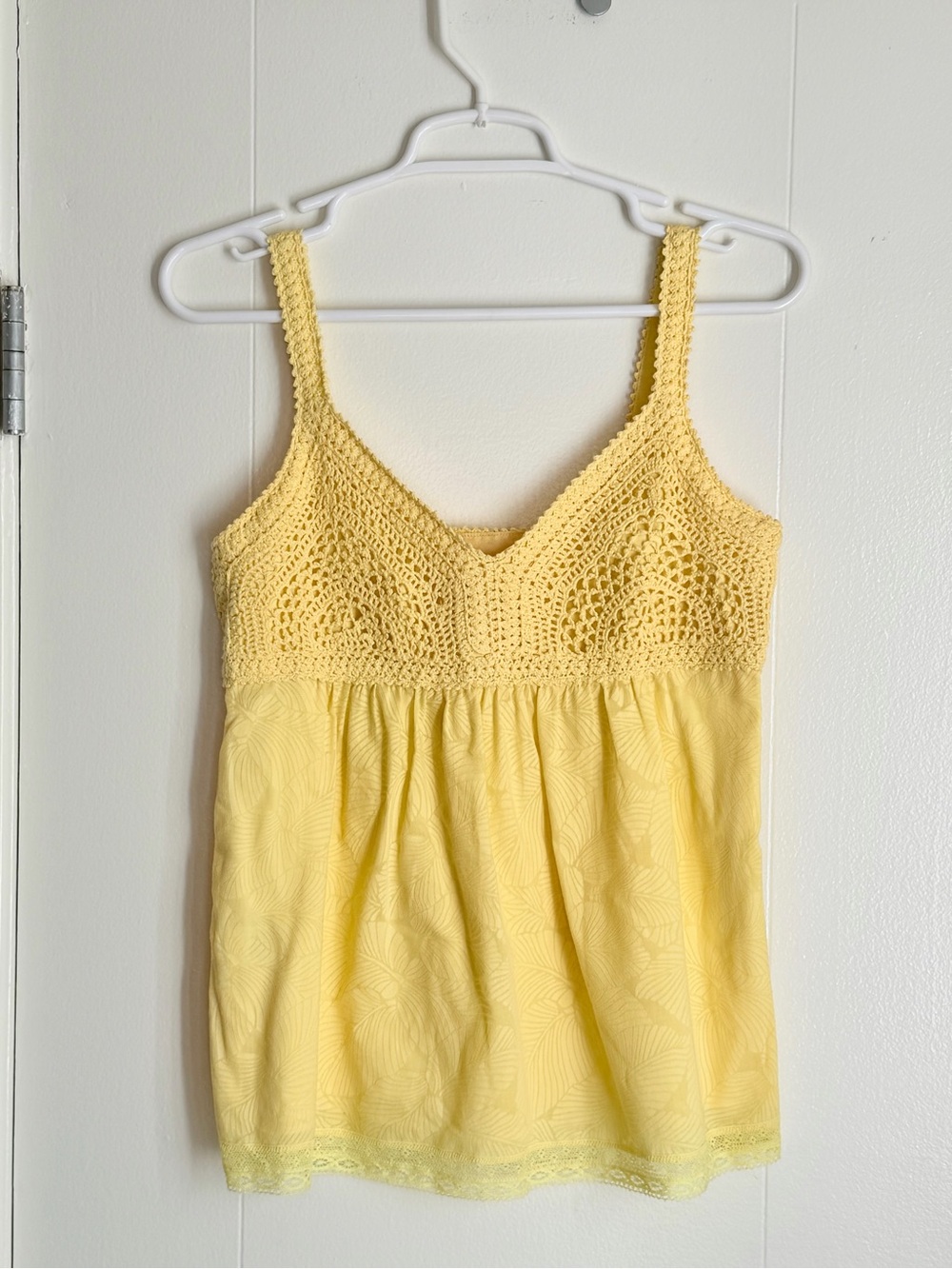 Cynthia Steffe butter yellow boho-chic crochet top - 2/XS